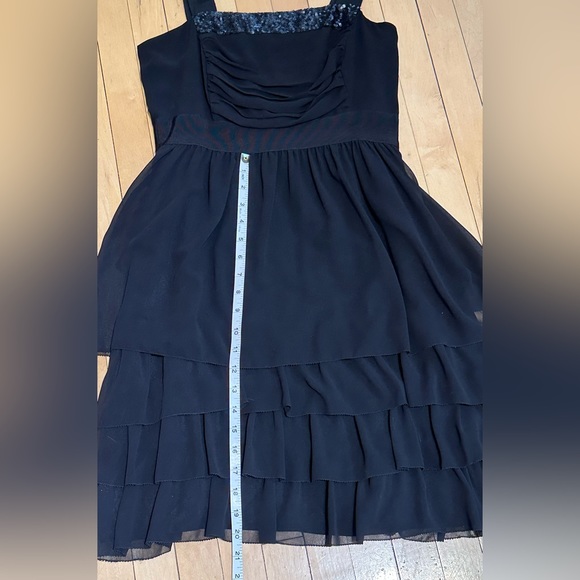 Kensie Black Tiered Dress Size 6 - Picture 9 of 10